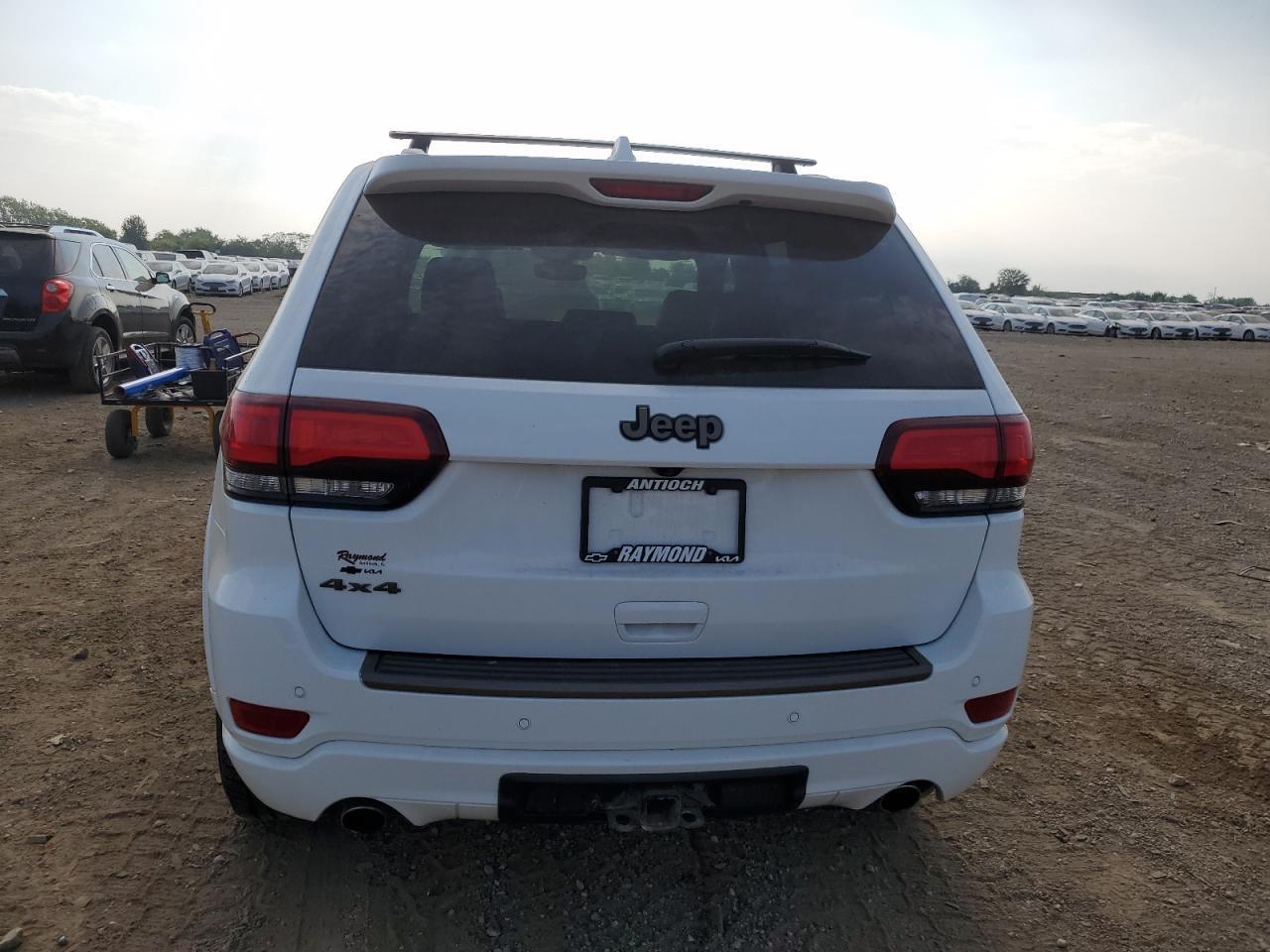 2017 Jeep Grand Cherokee Limited - Image 6