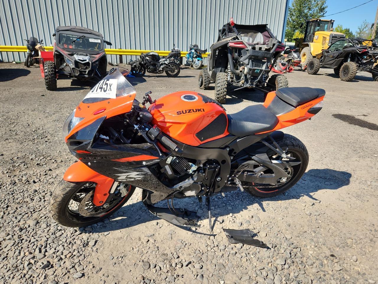 2022 Suzuki Gsx-R600 - Фото 3