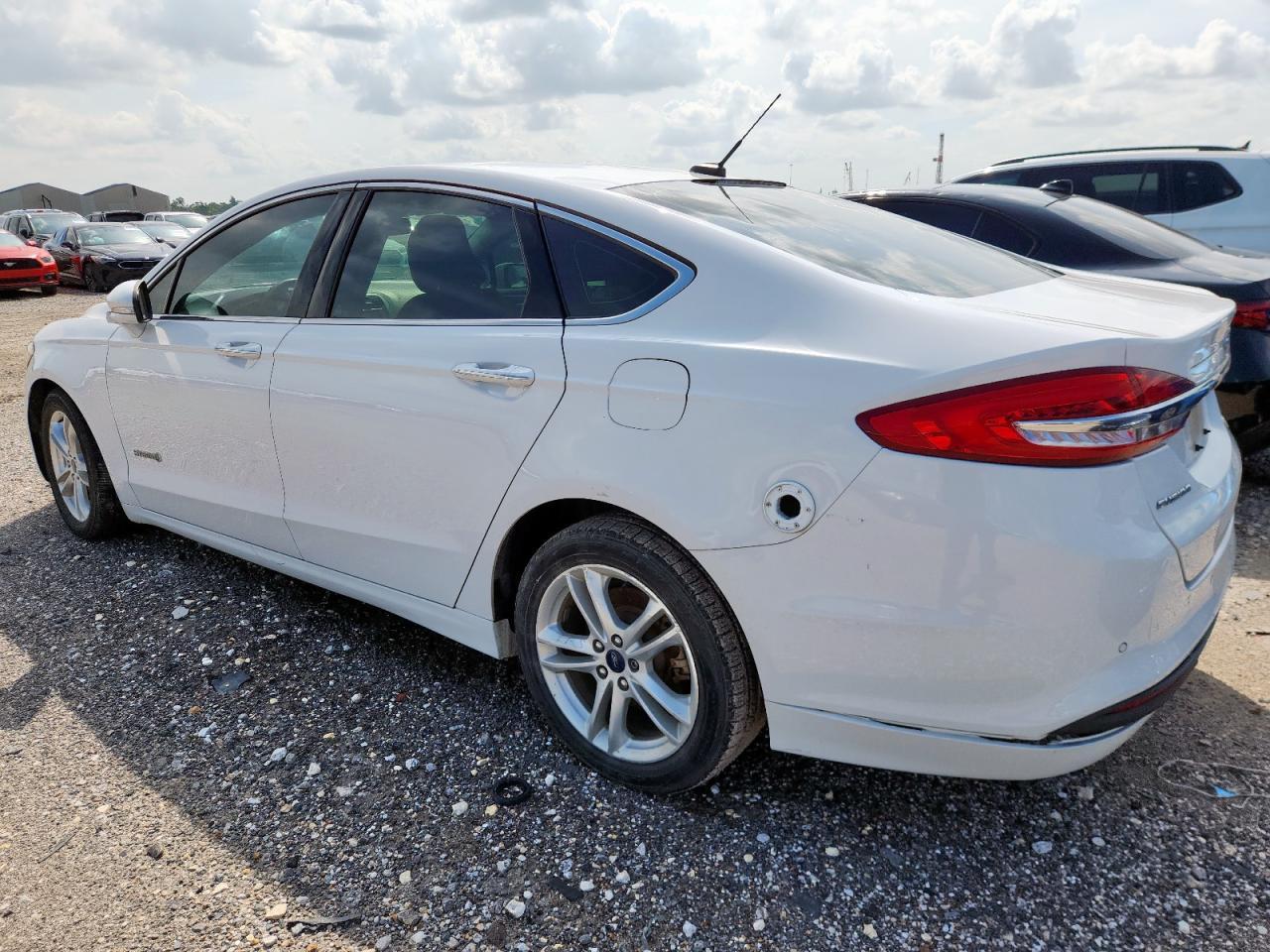 2018 Ford Fusion Se Hybrid - Фото 2