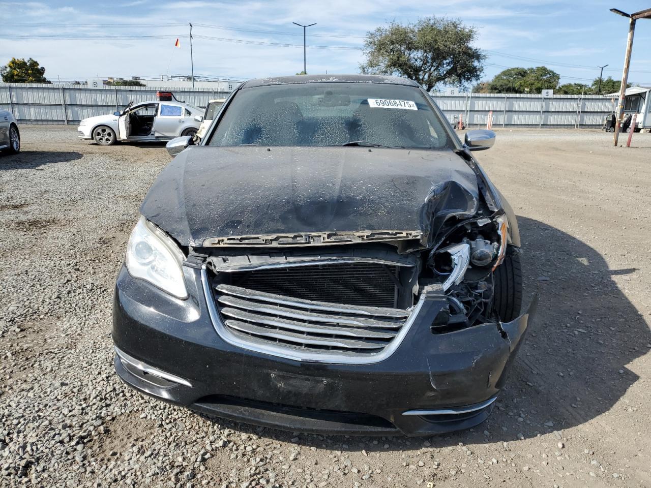 2012 Chrysler 200 Limited - Image 5