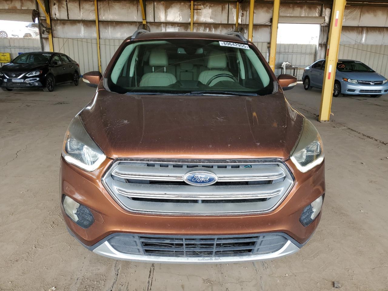 2017 Ford Escape Titanium - Фото 5