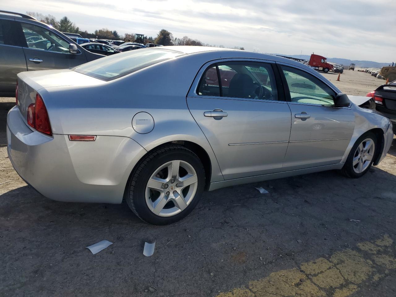 2012 Chevrolet Malibu Ls - Image 3
