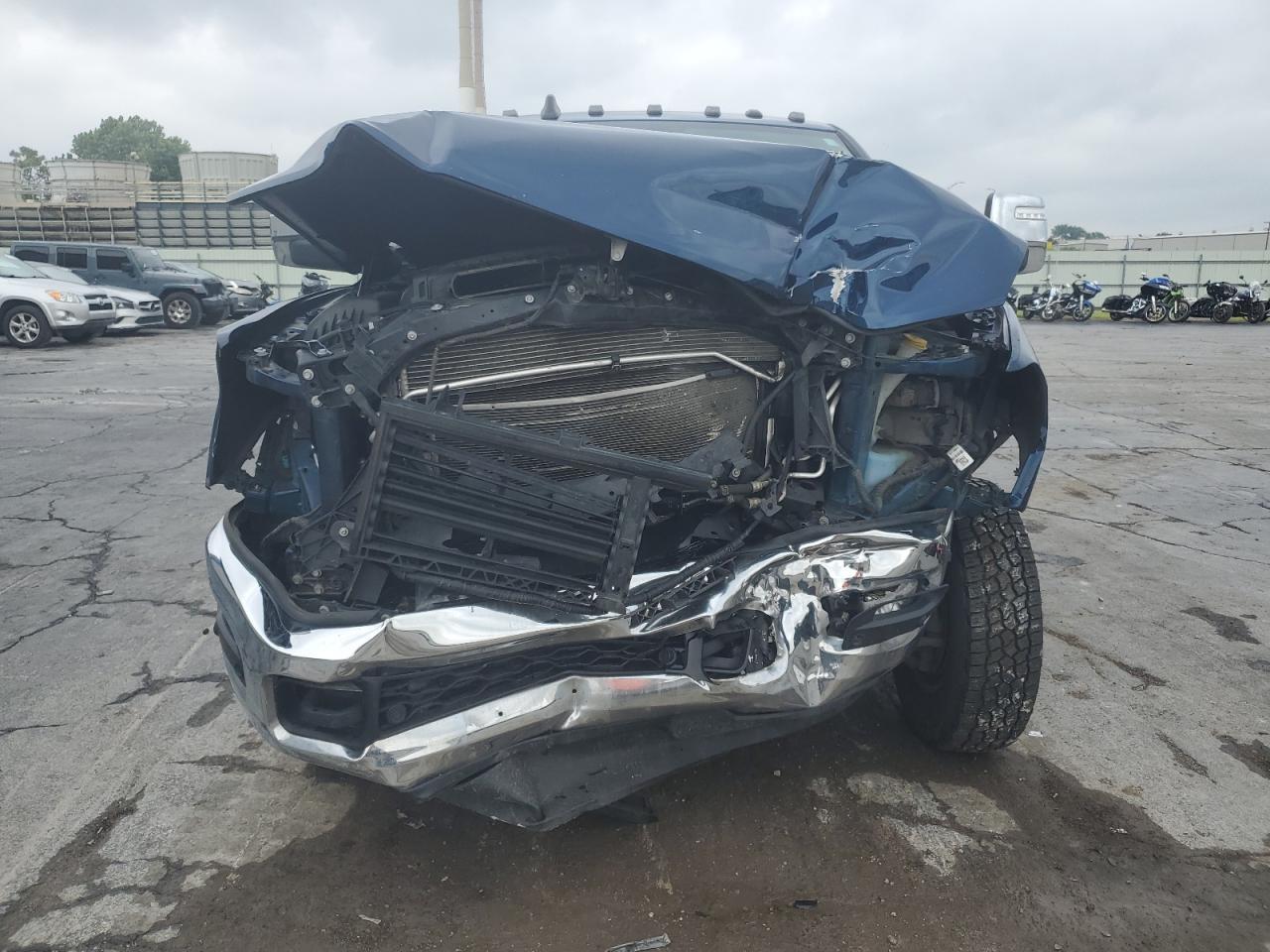 2023 Ram 3500 Laramie - Фото 5