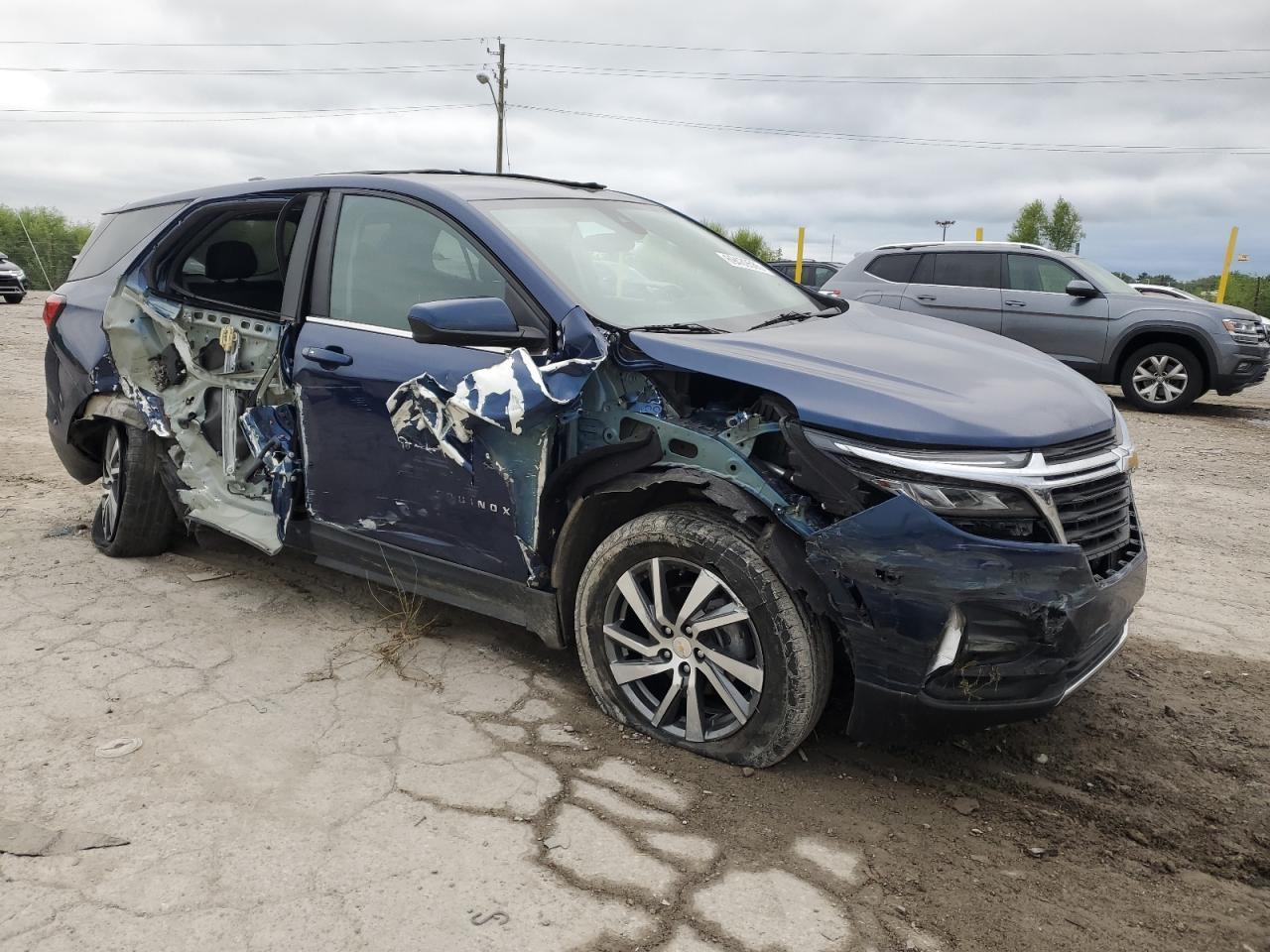 2022 Chevrolet Equinox Lt - Фото 4