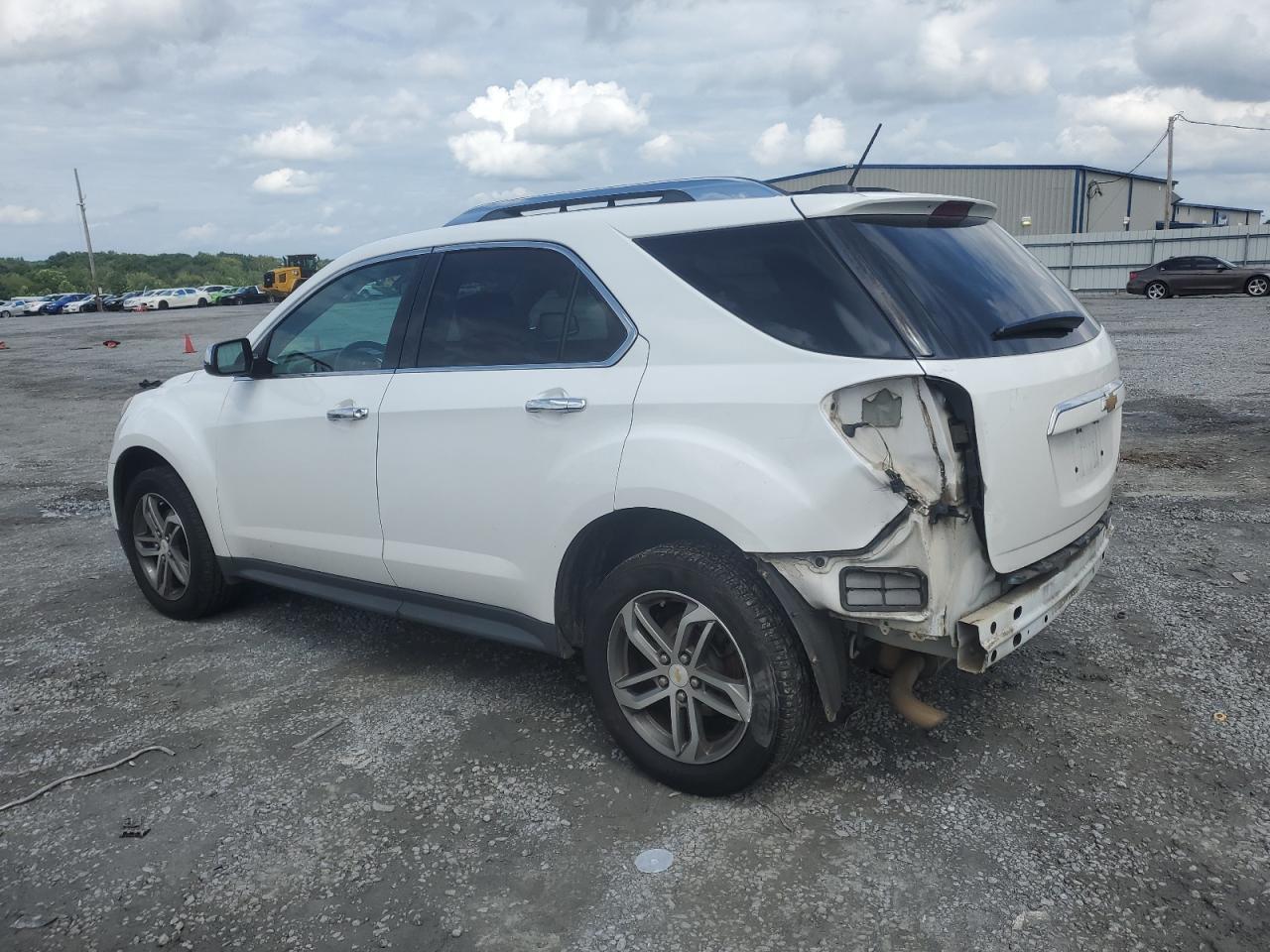 2016 Chevrolet Equinox Ltz - Image 2