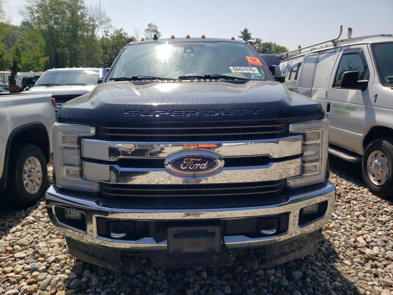 2019 Ford F350 Super Duty - Image 5