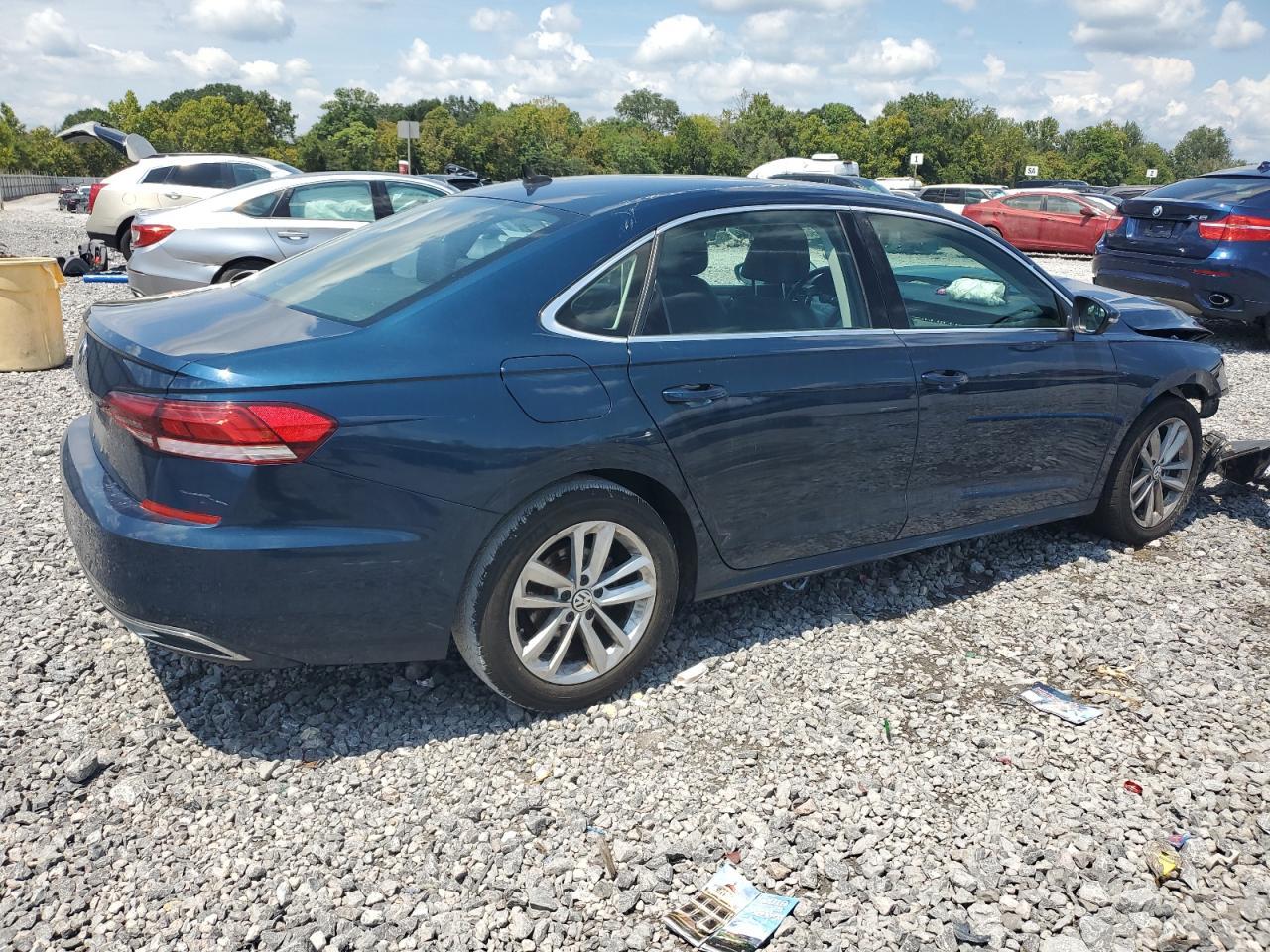 2020 Volkswagen Passat Se - Фото 3