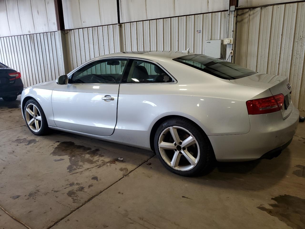 2010 Audi A5 Premium Plus - Фото 2