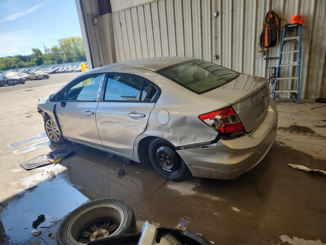 2012 Honda Civic Ex - Image 2