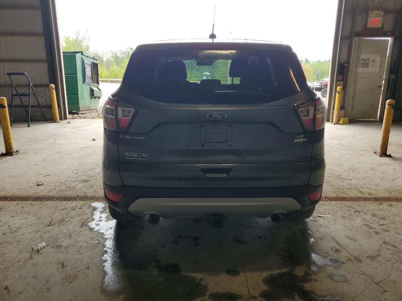 2017 Ford Escape Se - Фото 6