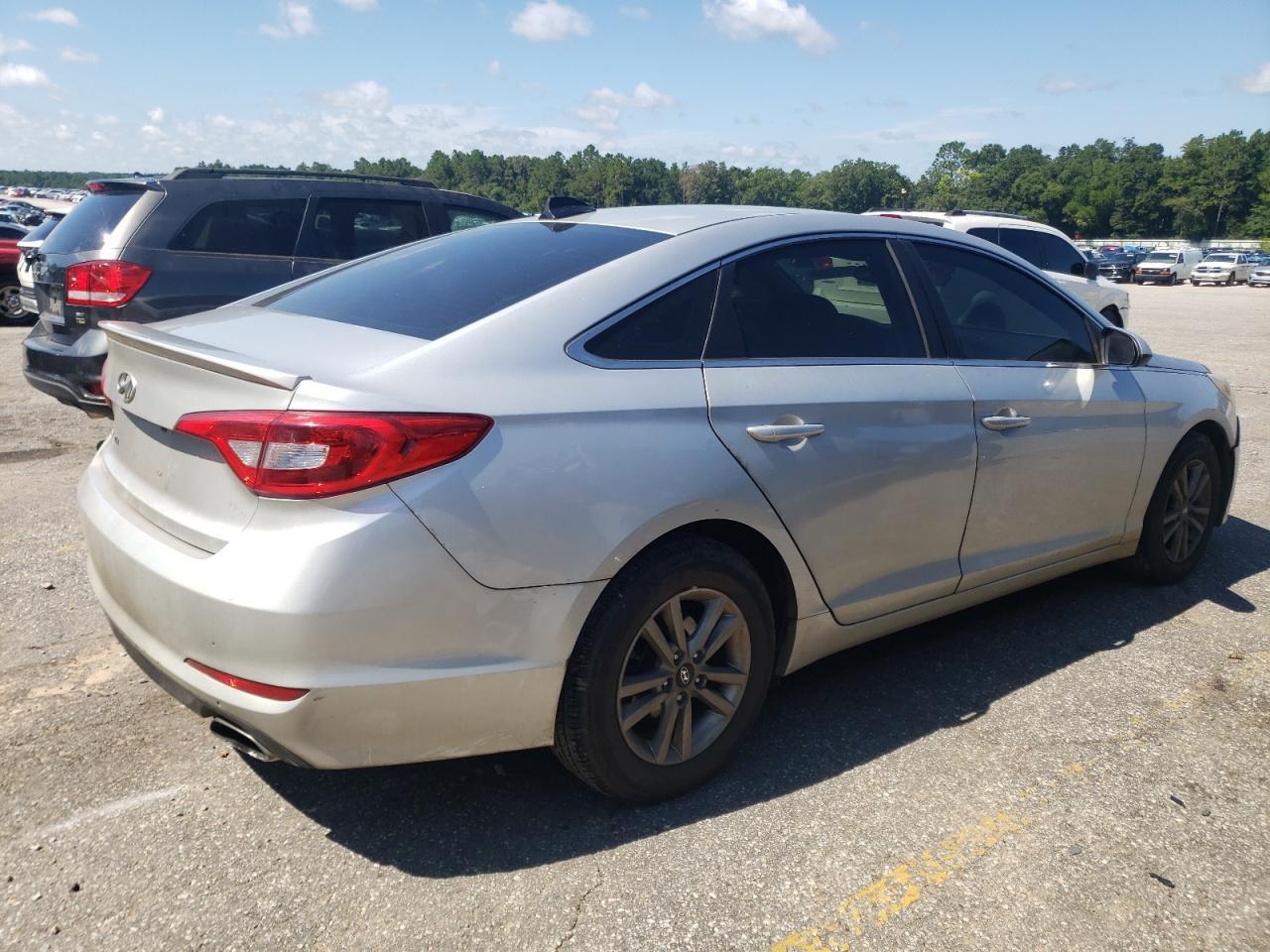 2015 Hyundai Sonata Se - Image 3