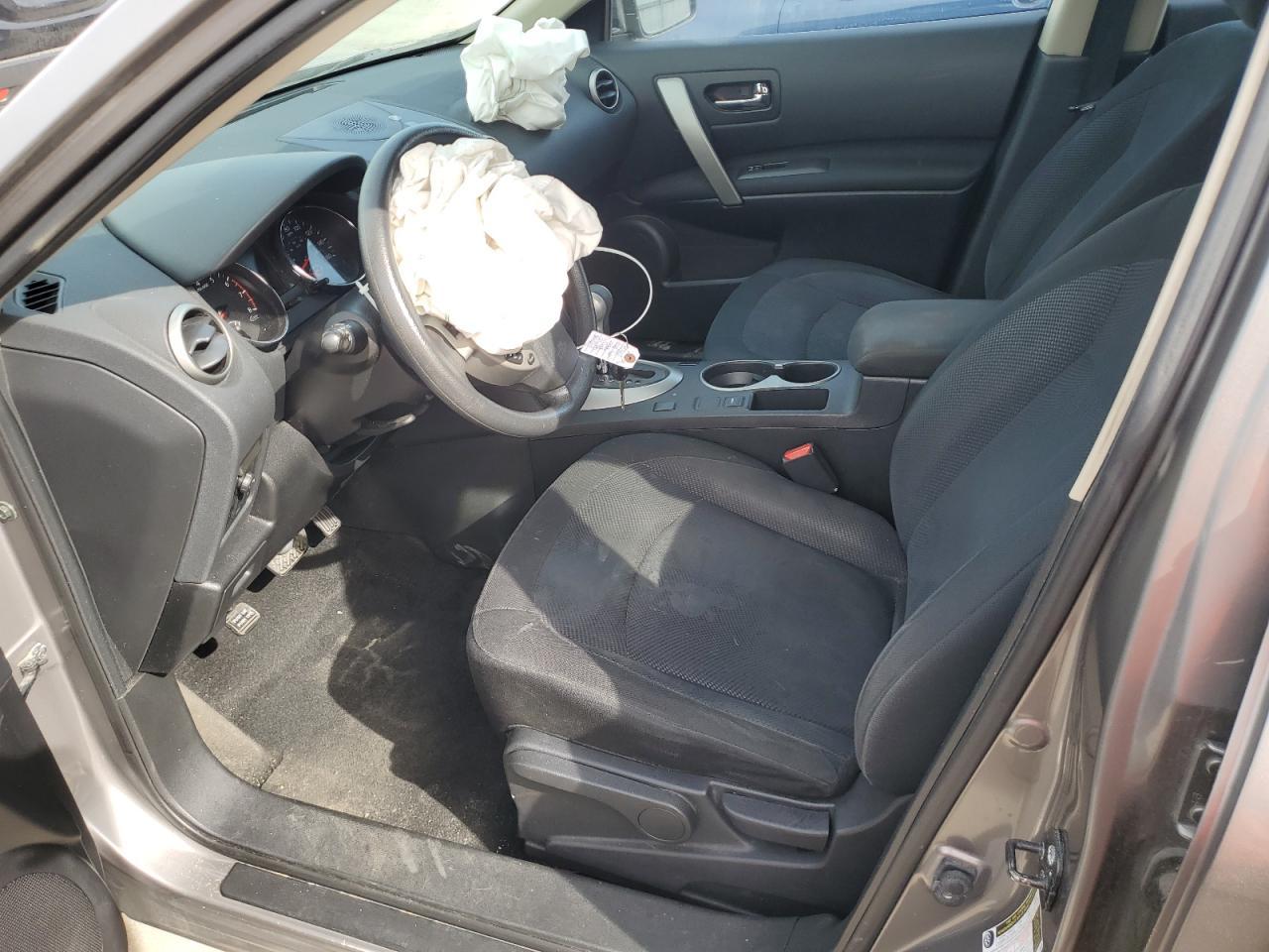 2014 Nissan Rogue Select S - Image 7