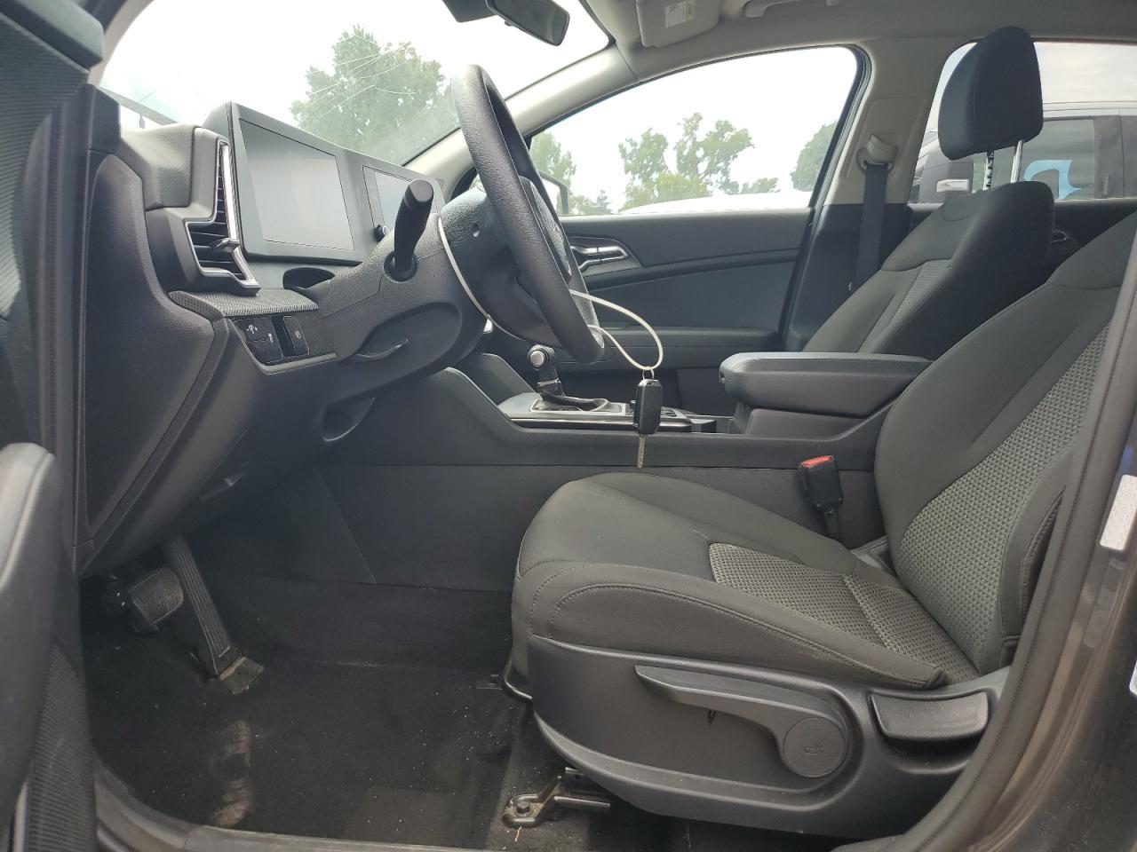 2024 Kia Sportage Lx - Image 7