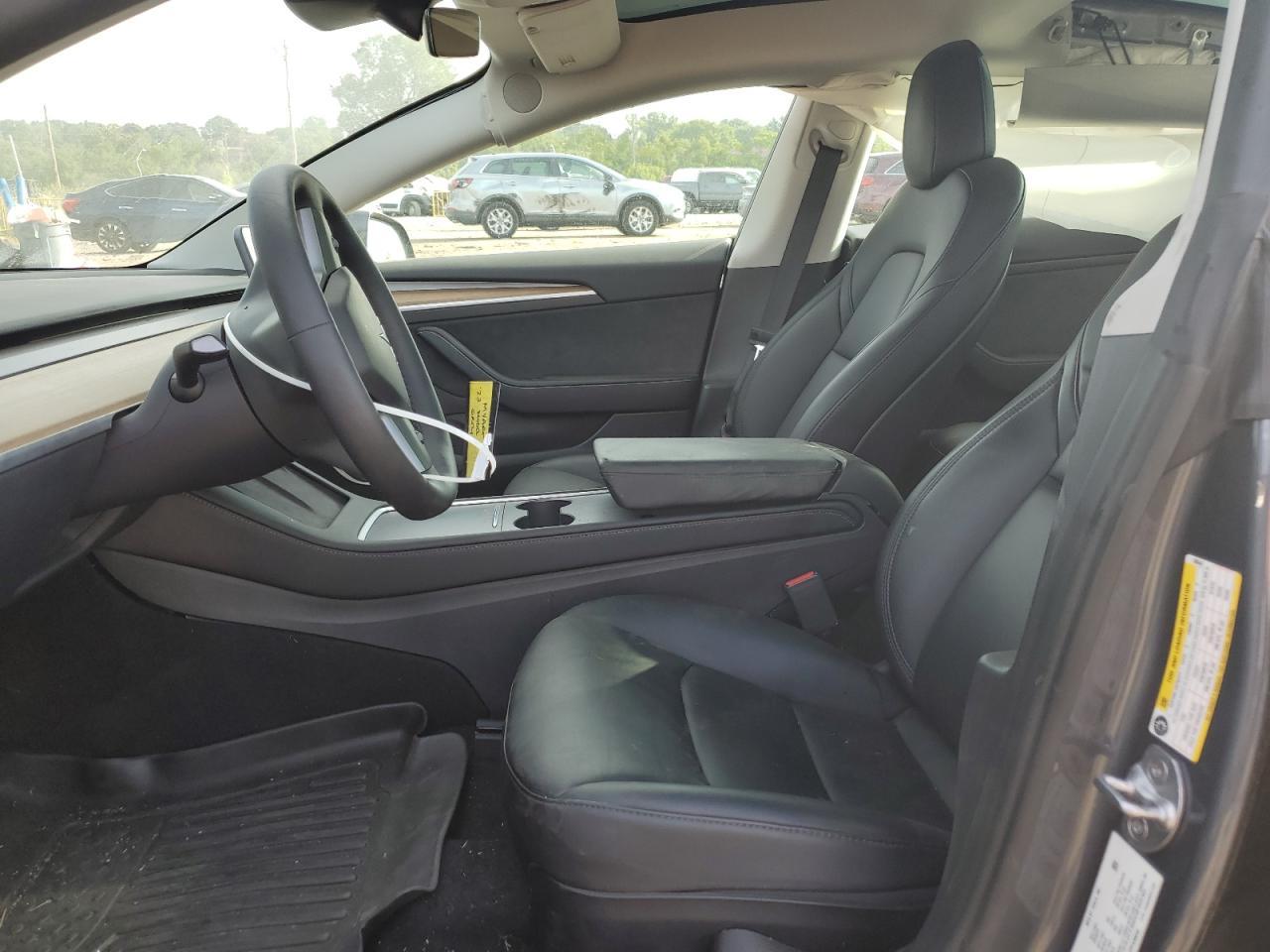 2023 Tesla Model 3 - Фото 7