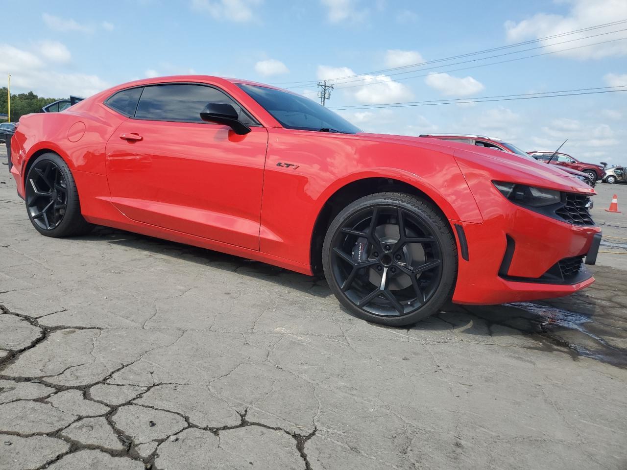 2022 Chevrolet Camaro Lt1 - Фото 4