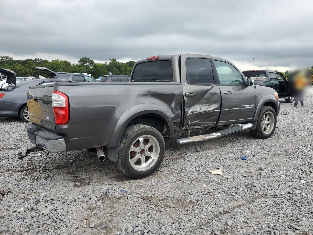 2006 Toyota Tundra Double Cab Sr5 - Image 3