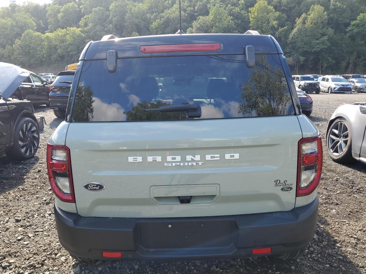 2023 Ford Bronco Sport Outer Banks - Фото 6