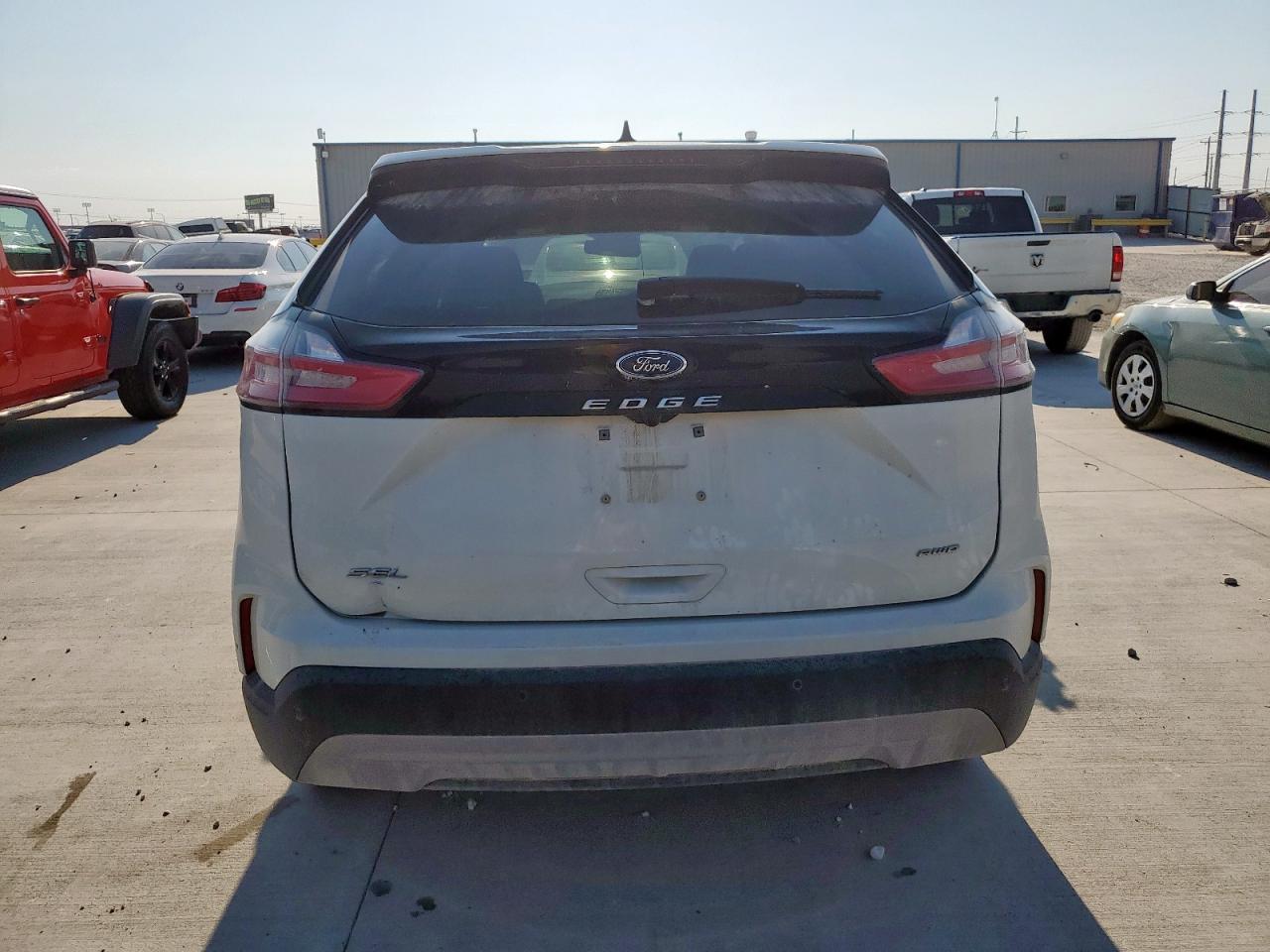 2024 Ford Edge Sel - Image 6