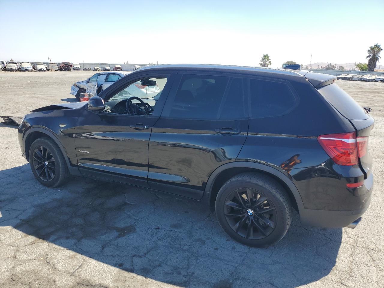 2015 BMW X3 xDrive28I - Фото 2