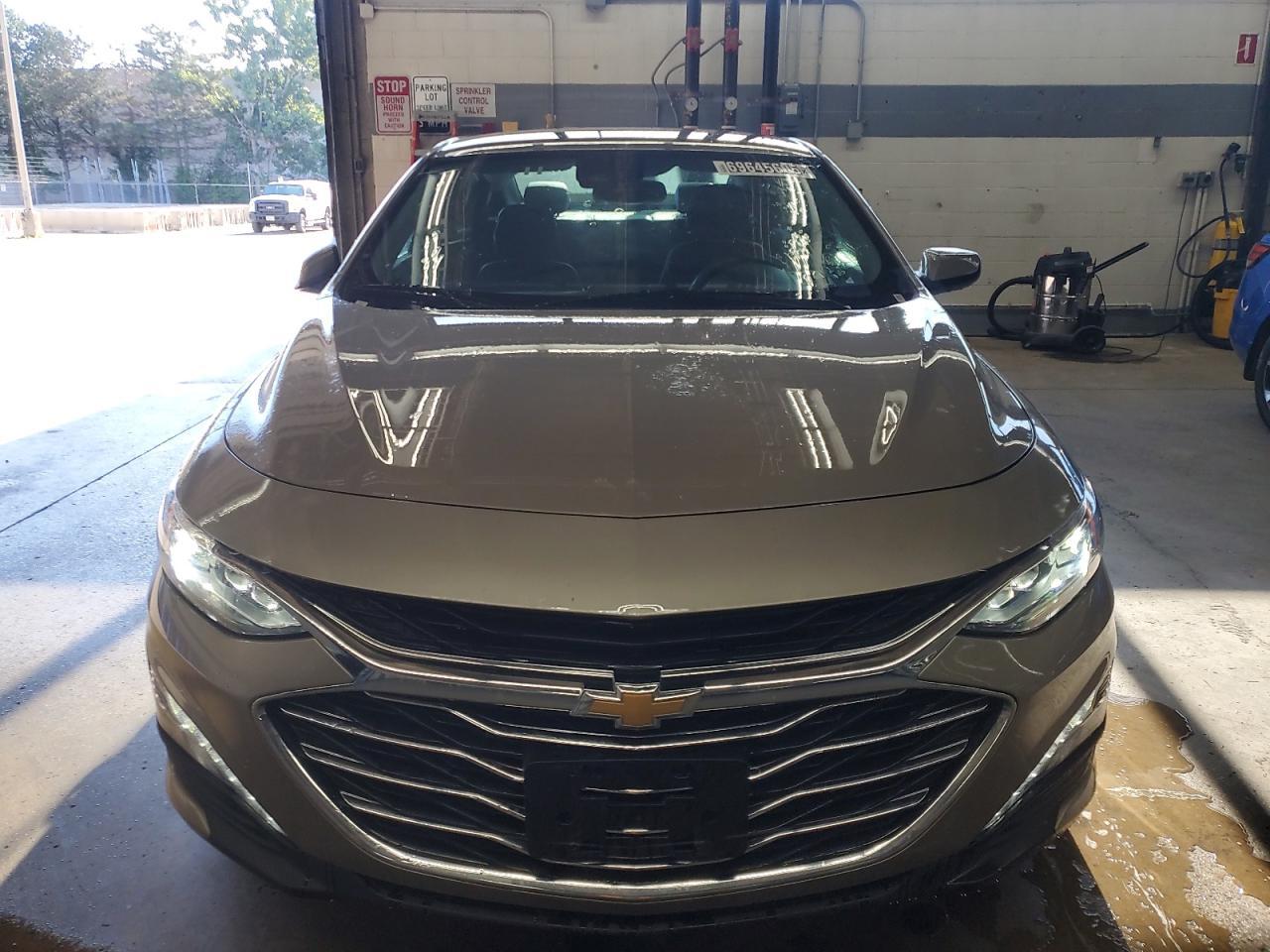 2024 Chevrolet Malibu Premier - Фото 5