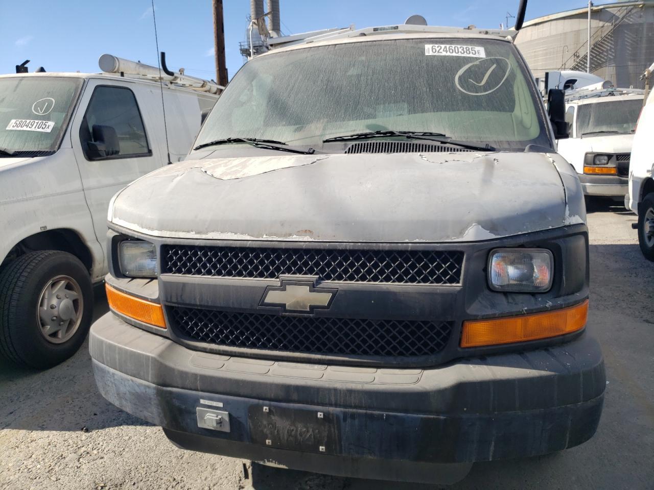 2011 Chevrolet Express G2500 - Image 5