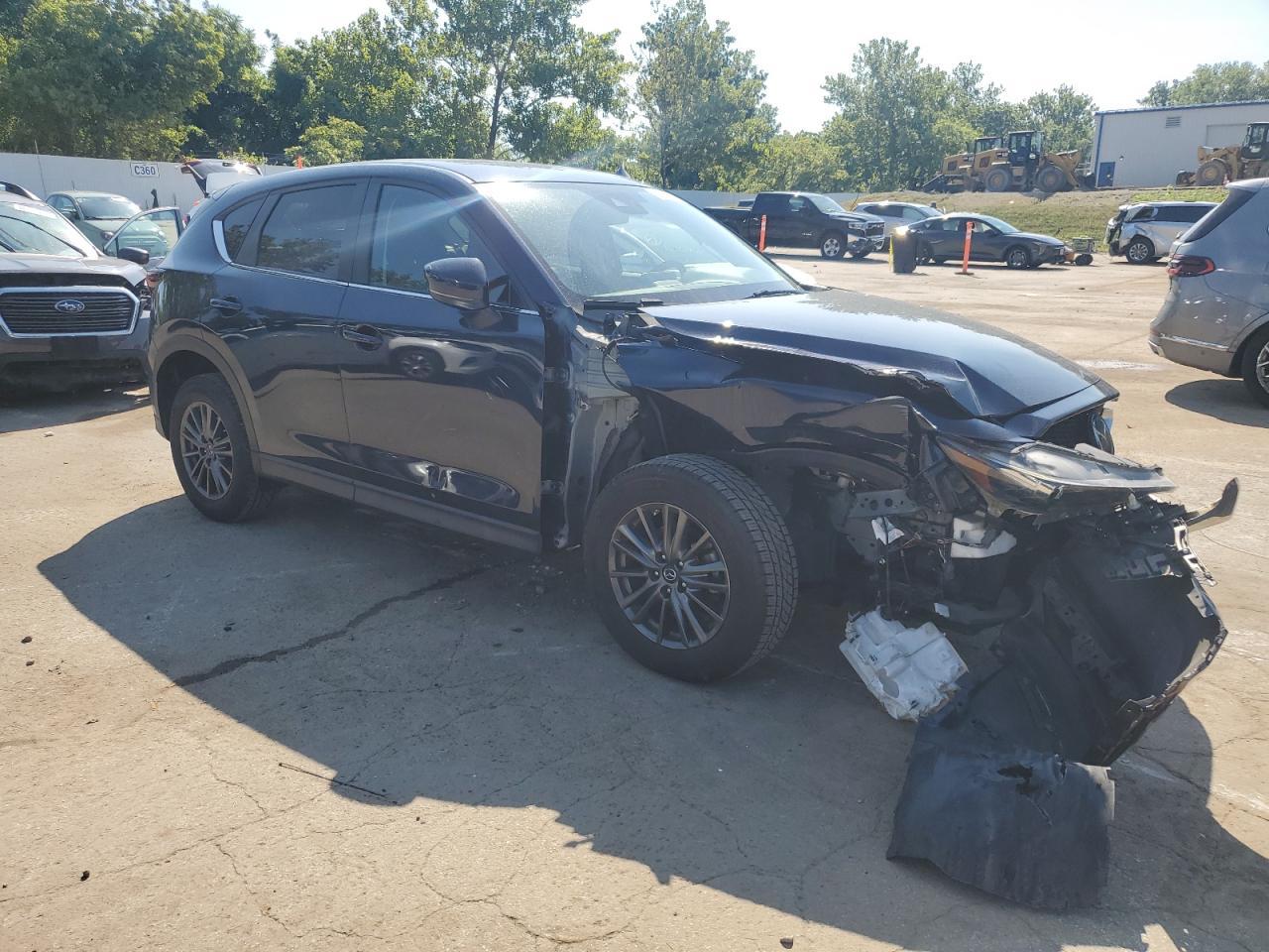 2019 Mazda Cx-5 Touring - Image 4