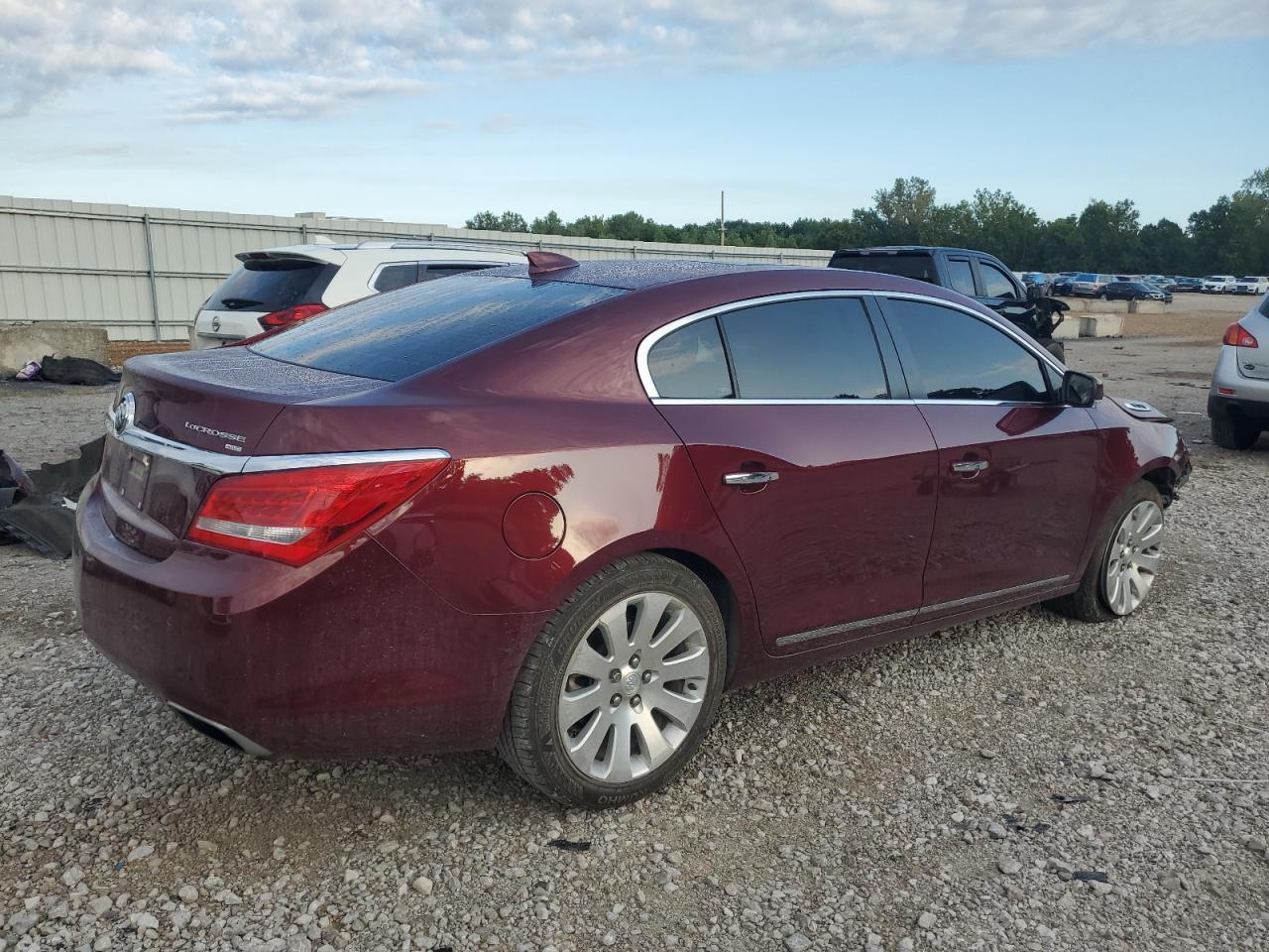 2016 Buick Lacrosse Premium - Фото 3