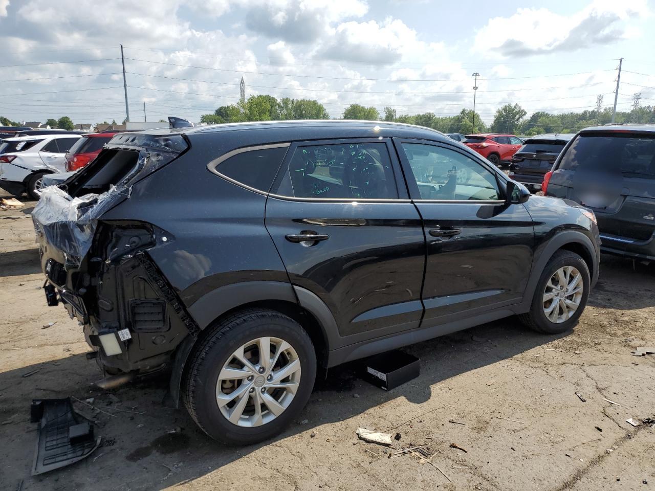 2021 Hyundai Tucson Limited - Image 3