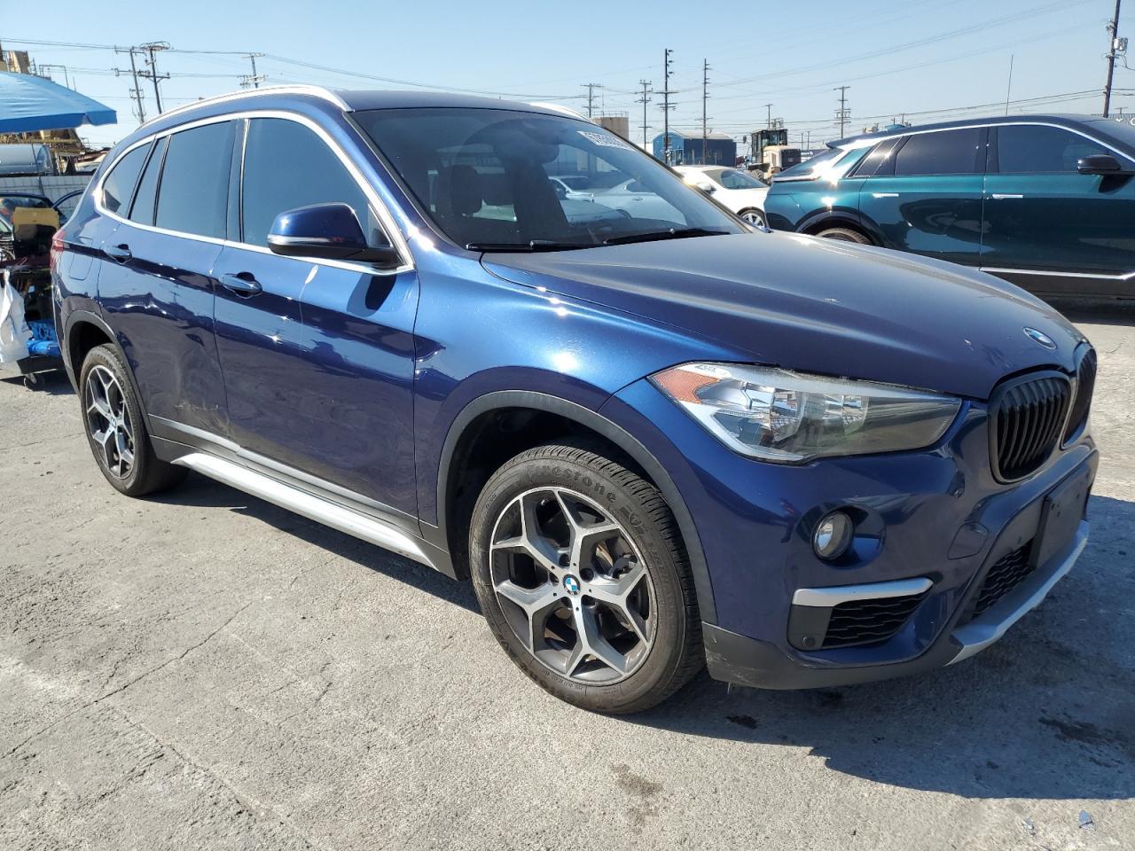 2019 BMW X1 Sdrive28I - Фото 4