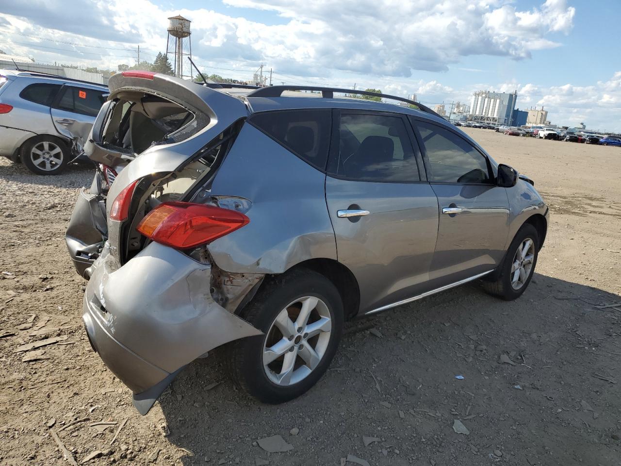 2010 Nissan Murano S - Image 3