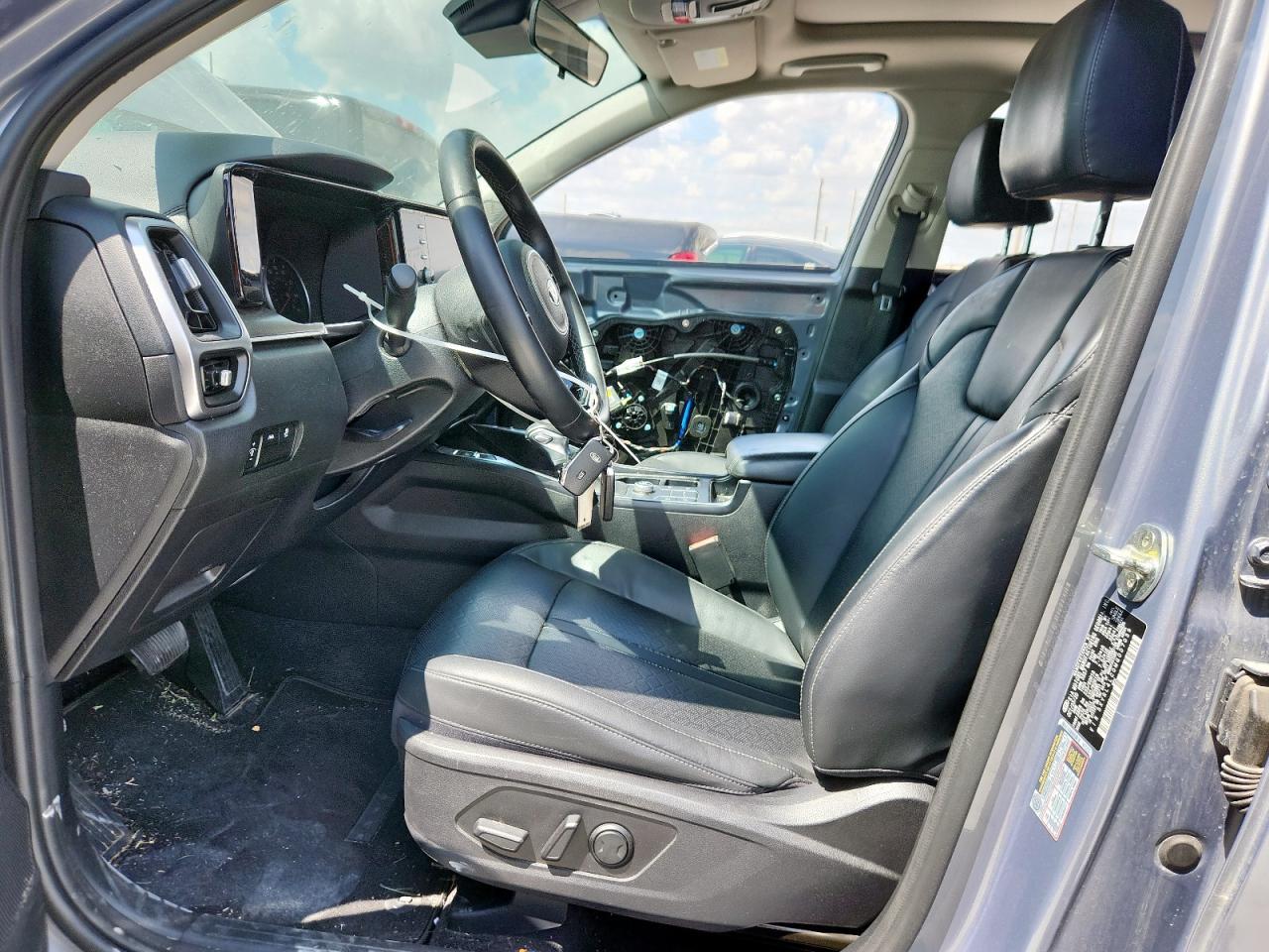 2021 Kia Sorento S - Image 7