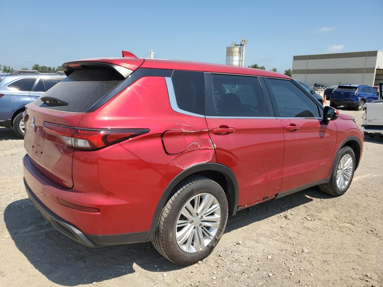 2023 Mitsubishi Outlander Es - Image 3