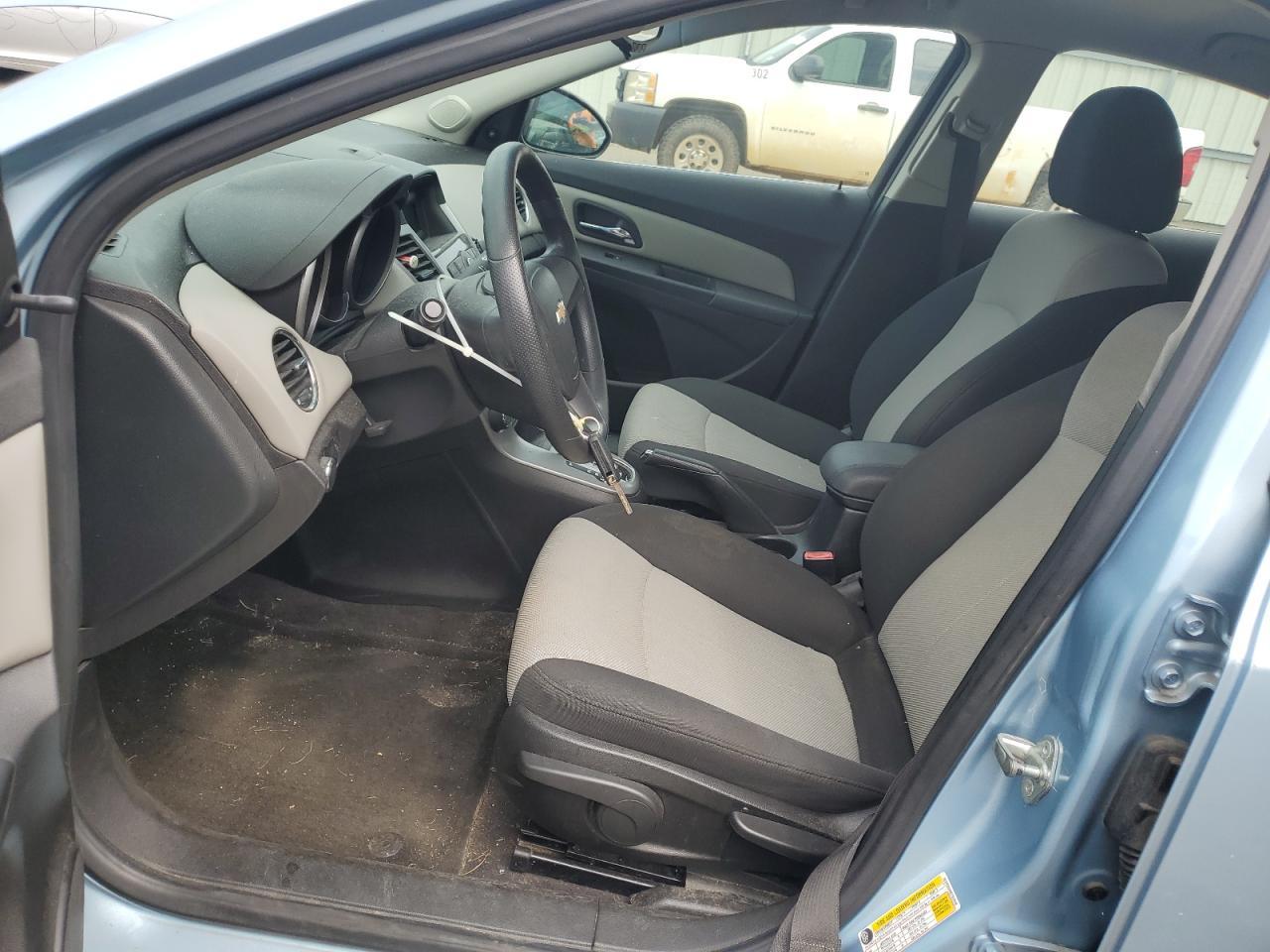 2011 Chevrolet Cruze Ls - Image 7