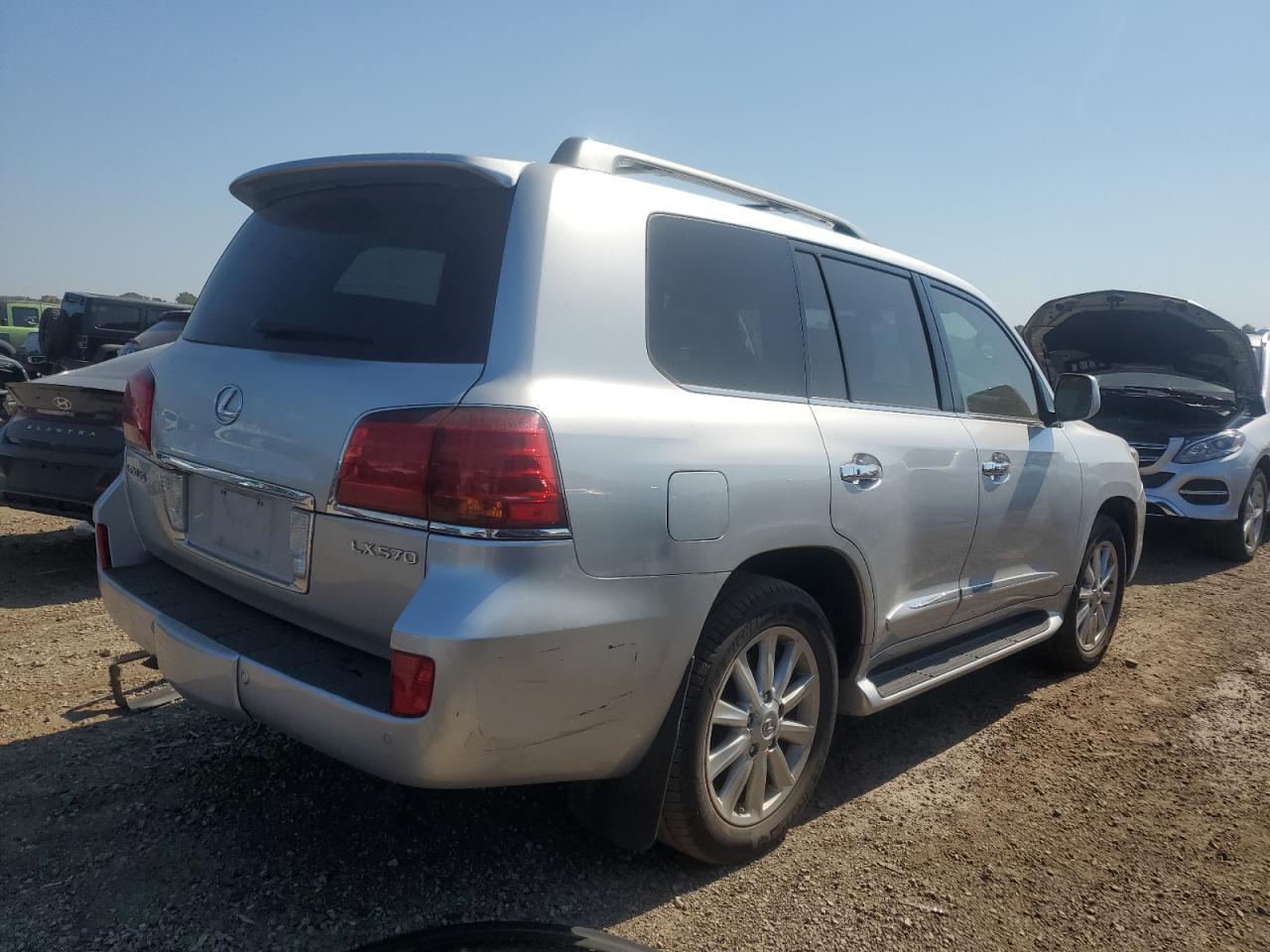 2010 Lexus Lx 570 - Фото 3
