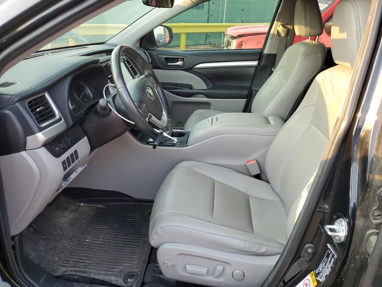 2018 Toyota Highlander Se - Фото 7