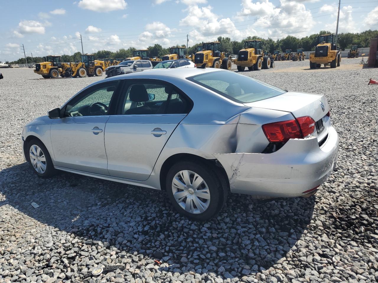 2013 Volkswagen Jetta Se - Фото 2