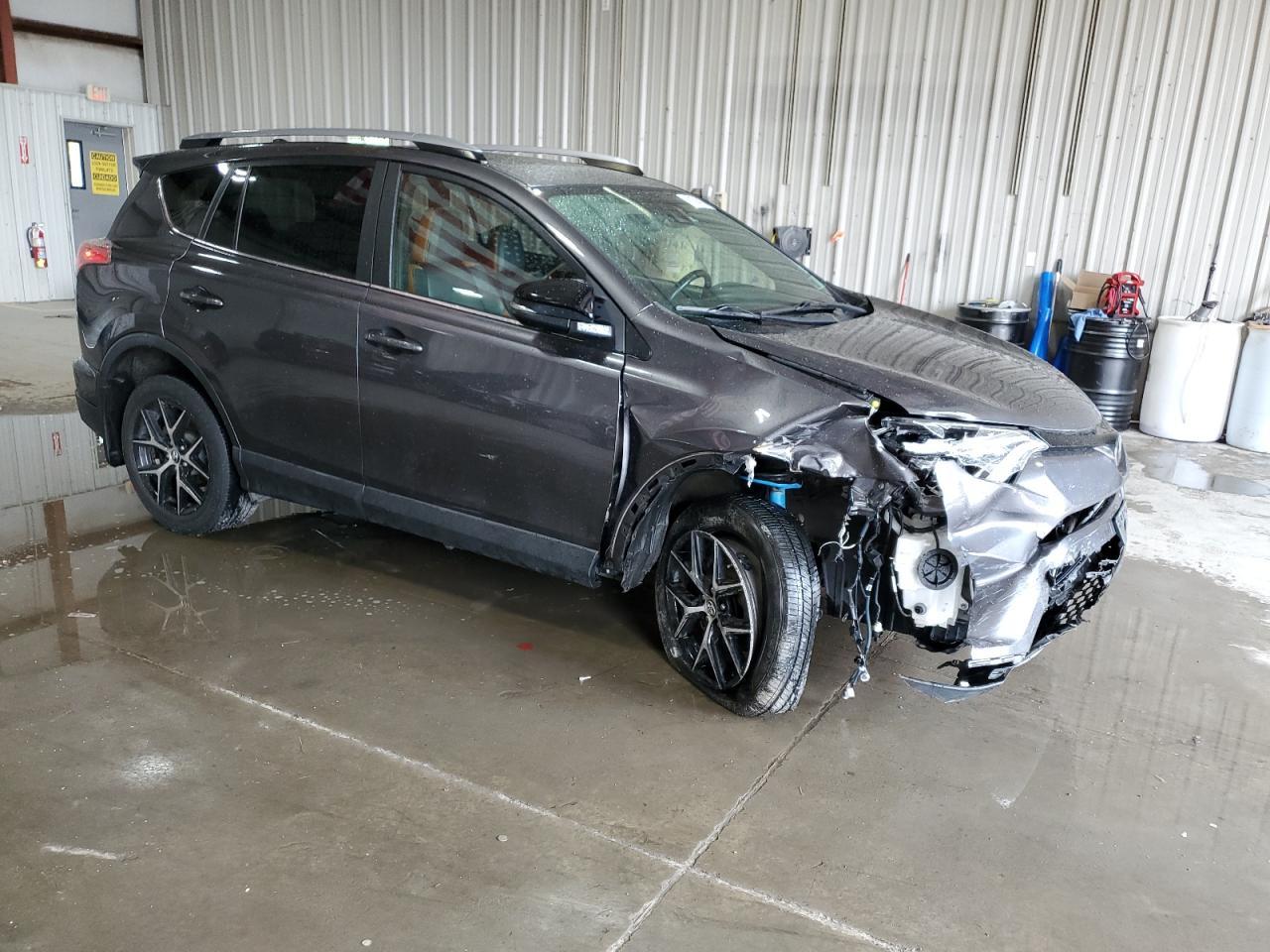 2017 Toyota Rav4 Se - Image 4