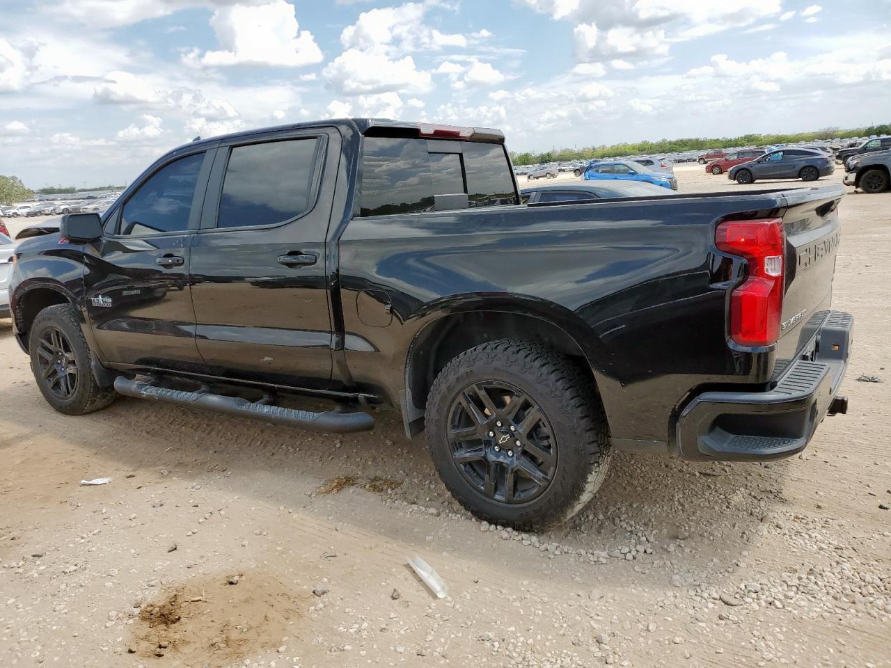2023 Chevrolet Silverado K1500 Rst - Фото 2