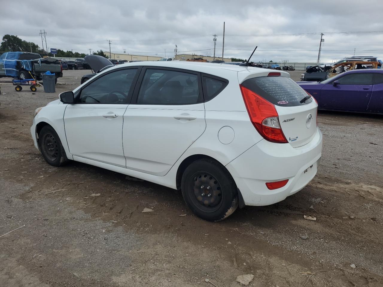 2015 Hyundai Accent Gs - Фото 2