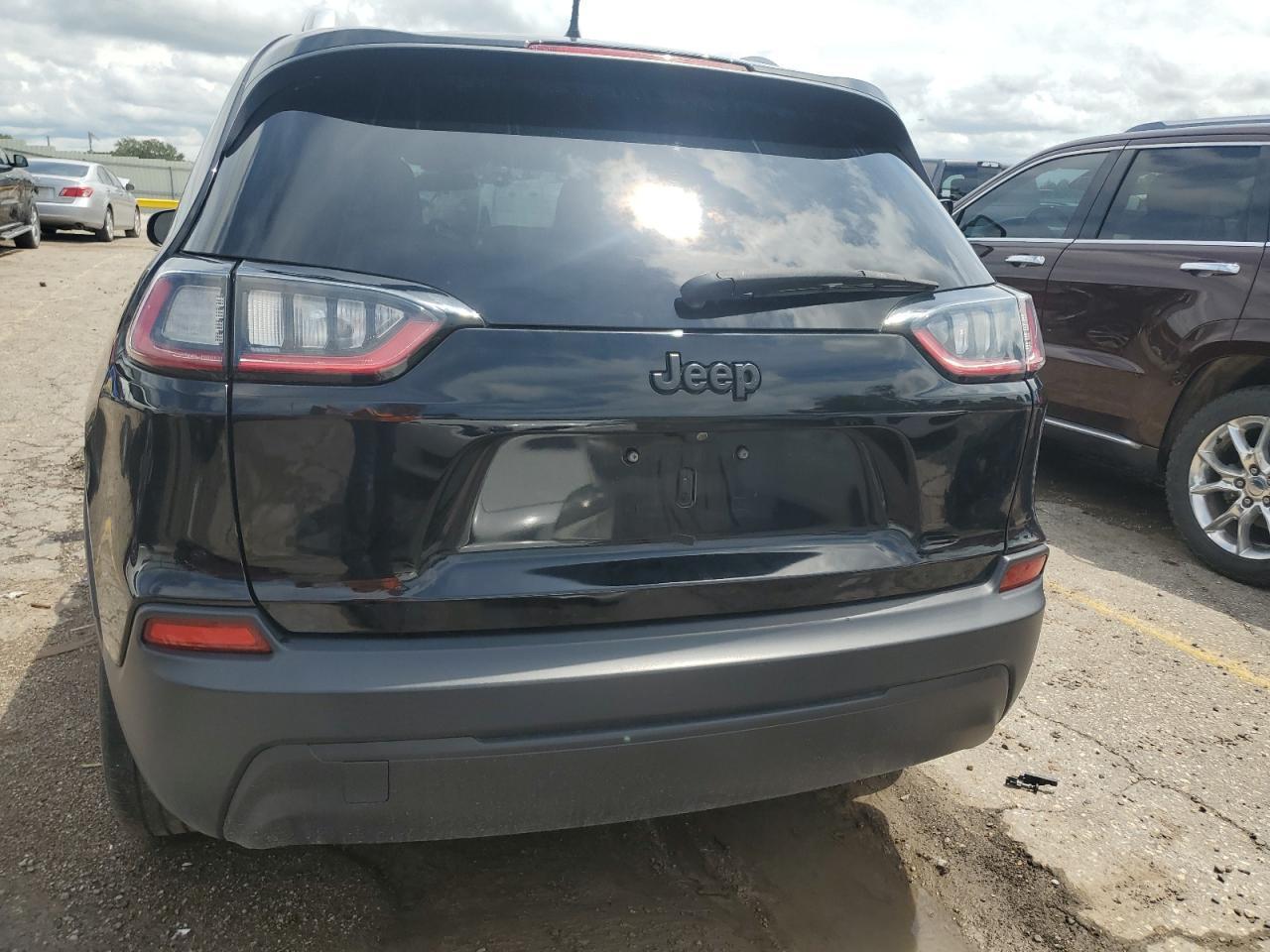 2020 Jeep Cherokee Latitude - Image 6