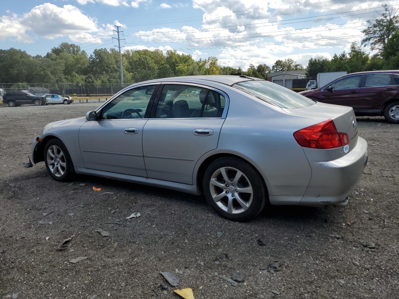 2005 Infiniti G35 - Фото 2