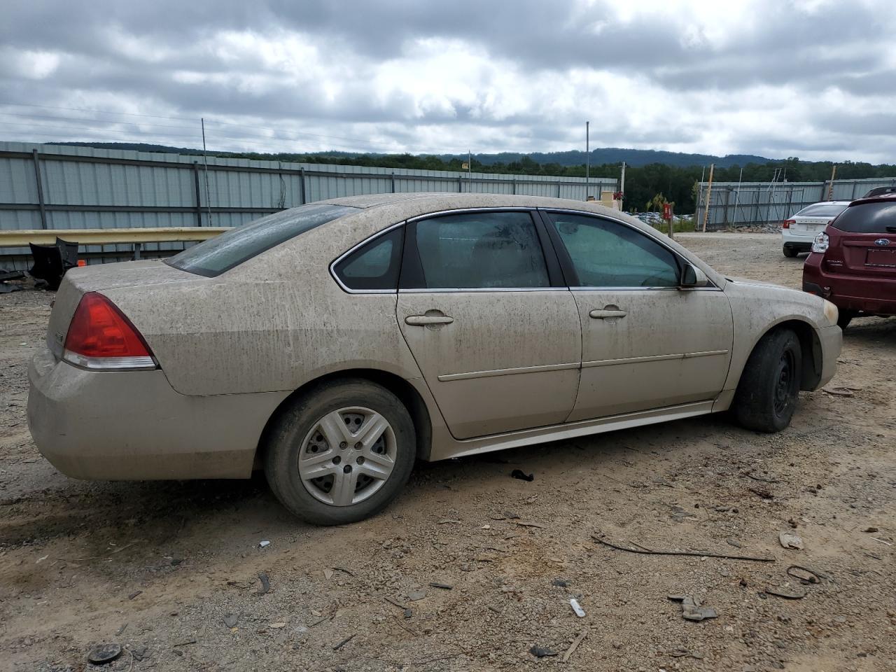 2010 Chevrolet Impala Ls - Image 3