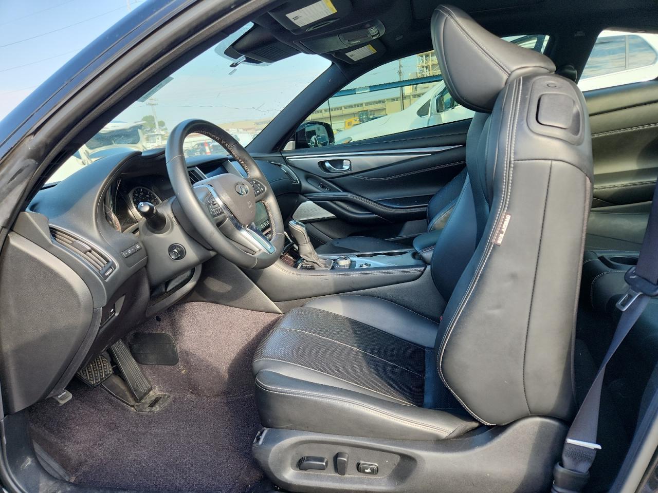 2022 Infiniti Q60 Luxe - Фото 7