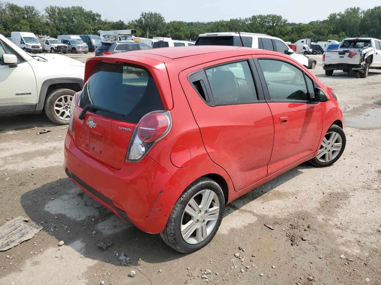 2015 Chevrolet Spark 1Lt - Фото 3