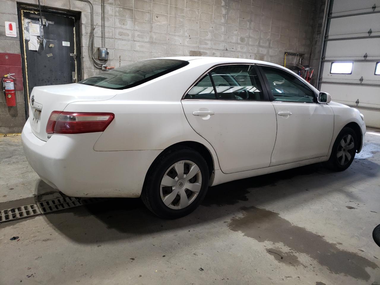 2008 Toyota Camry Ce - Фото 3