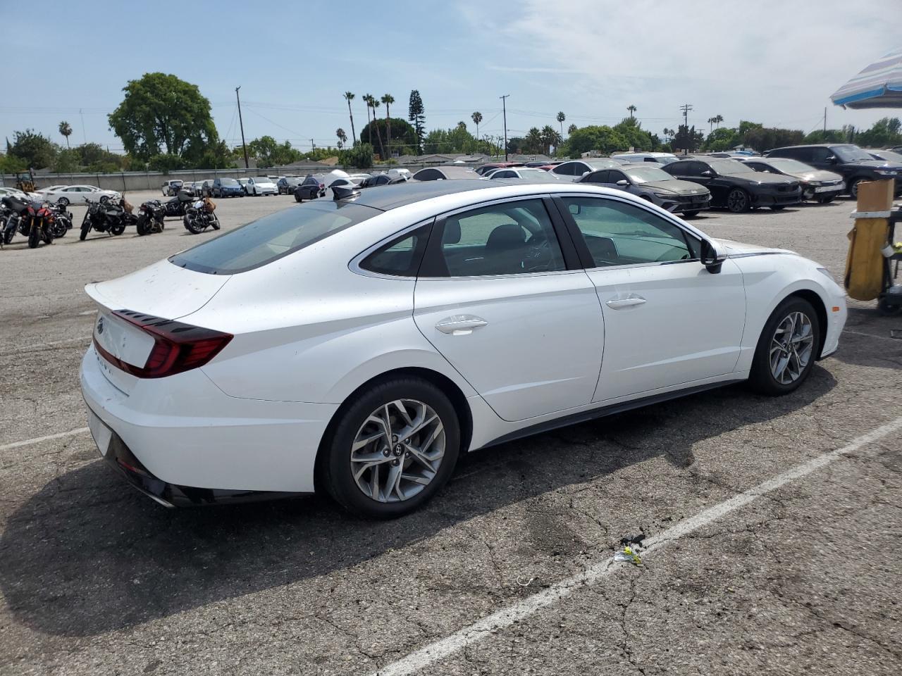 2021 Hyundai Sonata Sel - Фото 3