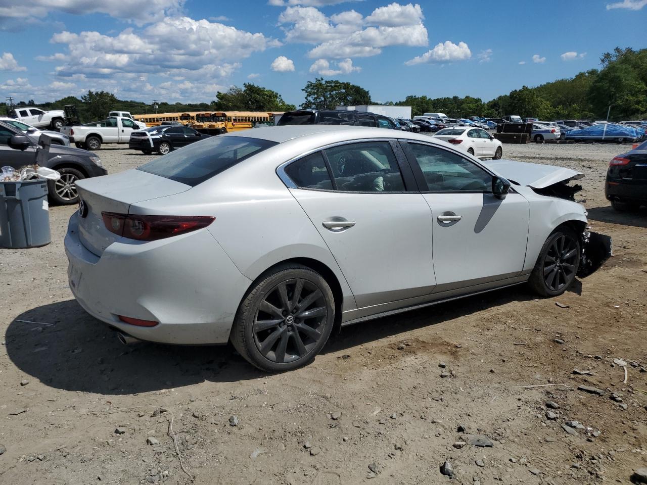 2024 Mazda 3 Select Sport - Фото 3