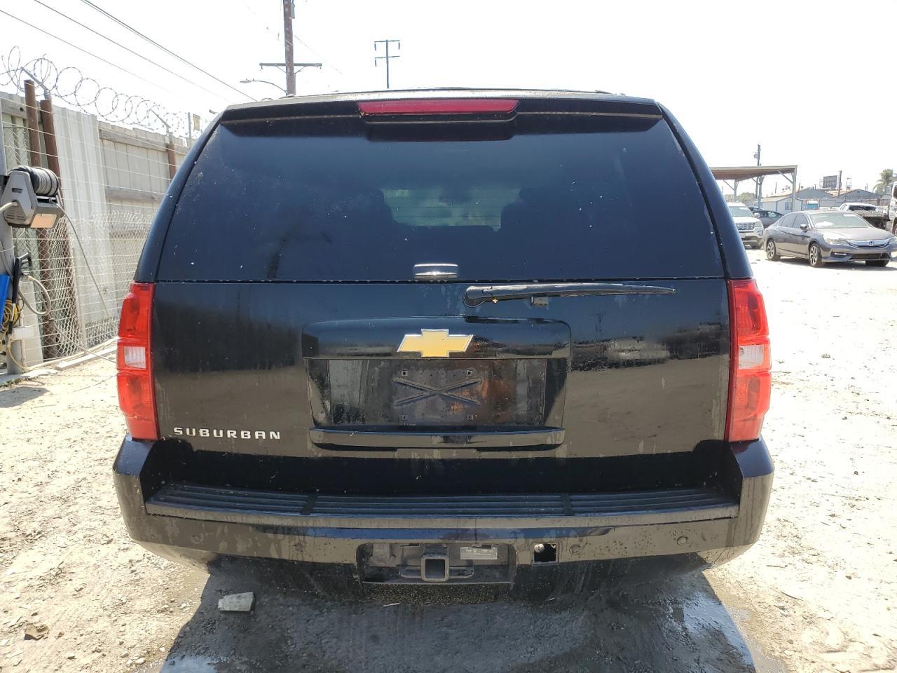 2013 Chevrolet Suburban C1500 Lt - Фото 6