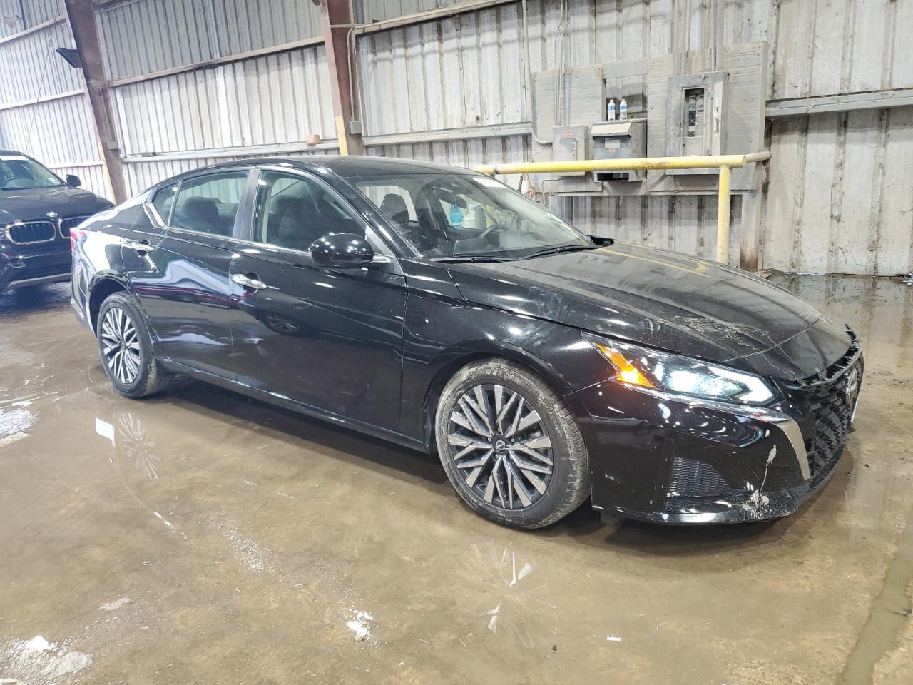 2023 Nissan Altima Sv - Image 4