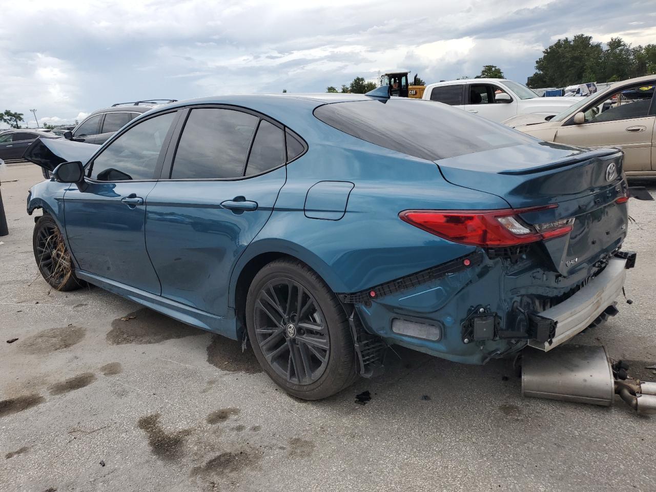 2025 Toyota Camry Xse - Фото 2